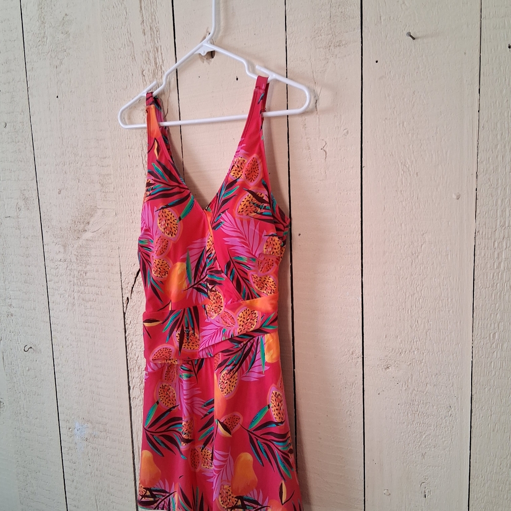 Vibrant Tropical Print One Piece Swimsuit - Picture 2 of 11